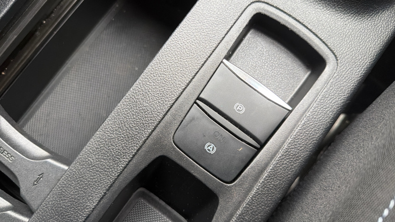 Ford Focus 1.0 EcoBoost Active Style 5dr Petrol Hatchback